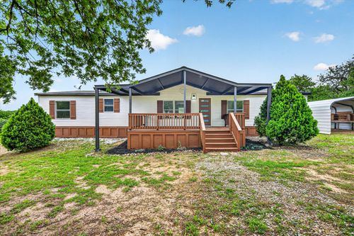 134 Classic Country Ct, Springtown, TX, 76082-7282 | Card Image