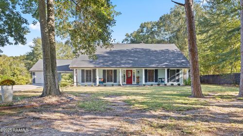 110 Sandalwood Dr, New Iberia, LA, 70563-2228 | Card Image