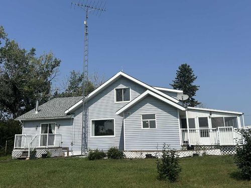 225074 Highway 583, Three Hills, AB, T0M2A0 | Card Image