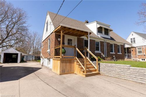 110 Lorne Cres, Kitchener, ON, N2M3Y5 | Card Image