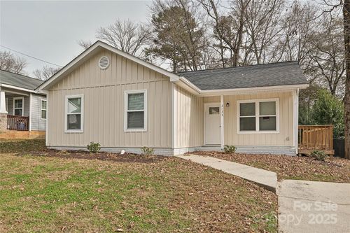 3133 Amay James Ave, Charlotte, NC, 28208-7103 | Card Image