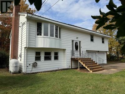 297 Station Rd, House other with 3 bedrooms, 3 bathrooms and null parking in Great Village NS | Image 1