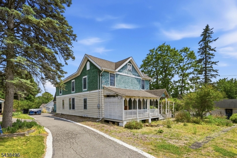 Residential in Mine Hill Twp. 3