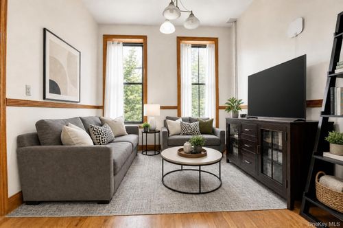 458 Halsey St, Brooklyn, NY, 11233-5636 | Card Image