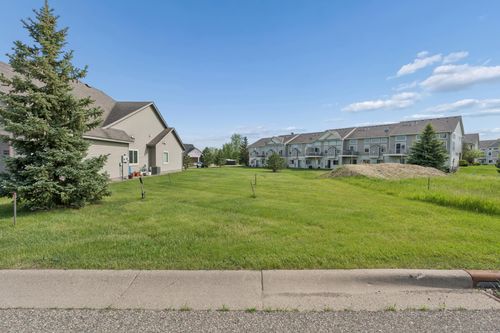 9761 Saint Andrews Dr, Elko New Market, MN, 55020-9630 | Card Image