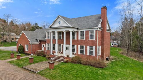 63 Fenton Way, Bangor, ME, 04401 | Card Image