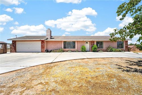 15072 Orange St, Hesperia, CA, 92345-3365 | Card Image