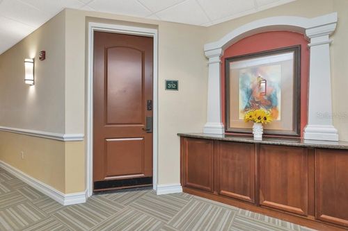 312-13941 Clubhouse Dr, TAMPA, FL, 33618 | Card Image