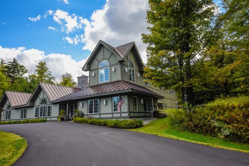 19B Kingswood Rd, West Dover, VT, 05356 | Card Image