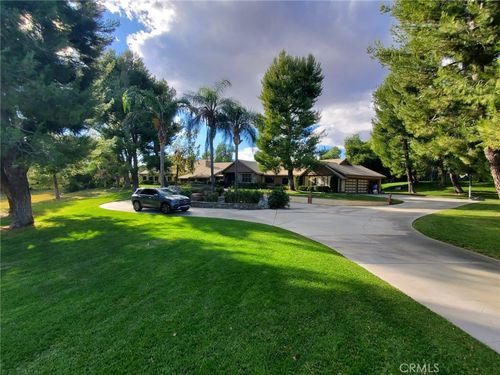 32920 Agua Dulce Canyon Rd, Agua Dulce, CA, 91390-4868 | Card Image