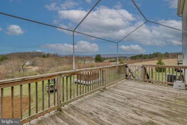 6295 Venture Ct, House other with 4 bedrooms, 4 bathrooms and null parking in Slatington PA | Image 59
