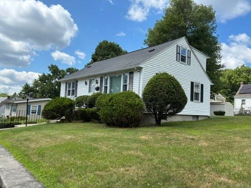 35 Superior Road, Worcester, MA, 01604 | Card Image