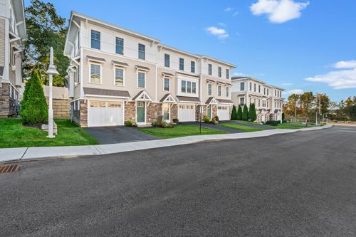 16-16 Hines Way, Newburyport, MA, 01950-4503 | Card Image