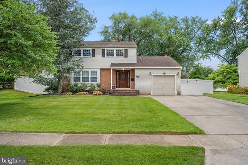 3007 Concord Dr, CINNAMINSON, NJ, 08077-4009 | Card Image