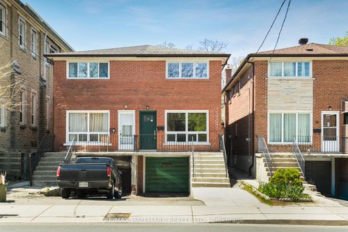76 Main St, Toronto, ON, M4E2V7 | Card Image