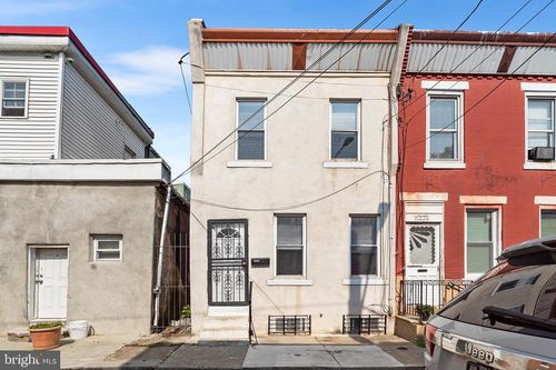 2236 S Fairhill St, PHILADELPHIA, PA, 19148-5718 | Card Image