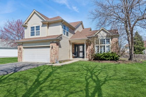 909 Brompton Cir, Bolingbrook, IL, 60440-1496 | Card Image