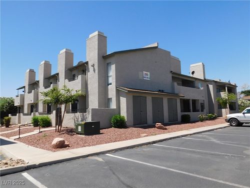 apt-139-2921 Country Manor Ln, Las Vegas, NV, 89115-3271 | Card Image