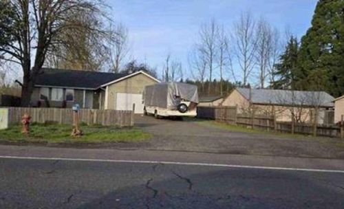 408 W Bishop Way, Brownsville, OR, 97327-2003 | Card Image