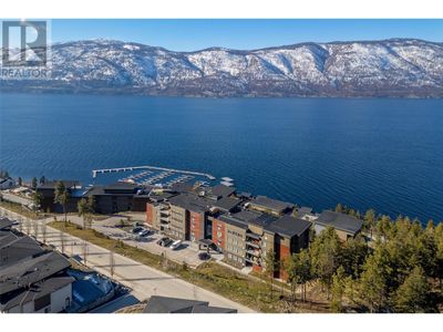 206 - 3434 Mckinley Beach Dr, Condo with 2 bedrooms, 2 bathrooms and 1 parking in Kelowna BC | Image 1