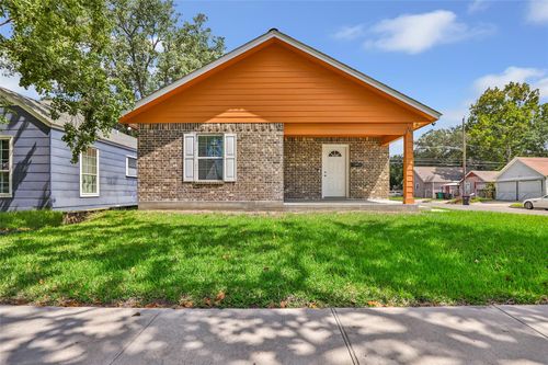 520 E Defee Ave, Baytown, TX, 77520-5119 | Card Image
