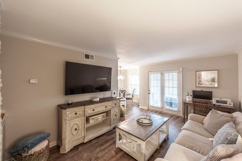 205 Churchill Xing, Madison, TN, 37115-2252 | Card Image