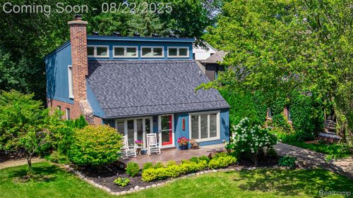 2031 Windemere Rd, Birmingham, MI, 48009-5838 | Card Image