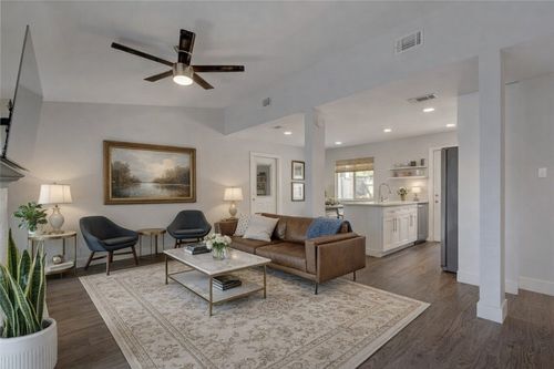 b-1400 Southport Dr, Austin, TX, 78704-6826 | Card Image