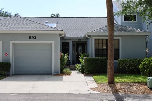 992 San Carlos Ct Ne, ST PETERSBURG, FL, 33702-2785 | Card Image