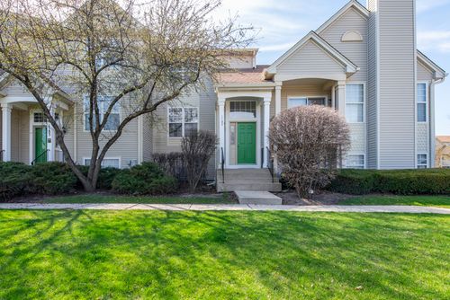 1585 Spencer Ct, Gurnee, IL, 60031-9146 | Card Image