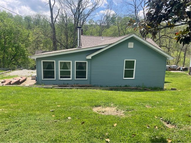 20 Warner Ave, House other with 2 bedrooms, 1 bathrooms and 3 parking in Charleroi PA | Image 4