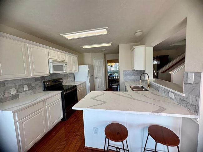 Kitchen | Image 4
