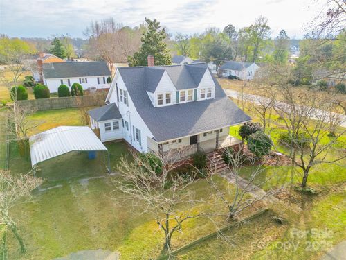 315 W Blakeney St, Pageland, SC, 29728-2104 | Card Image