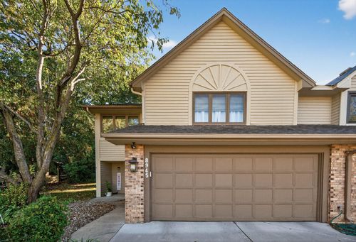 8945 Preserve Blvd, Eden Prairie, MN, 55347-2010 | Card Image