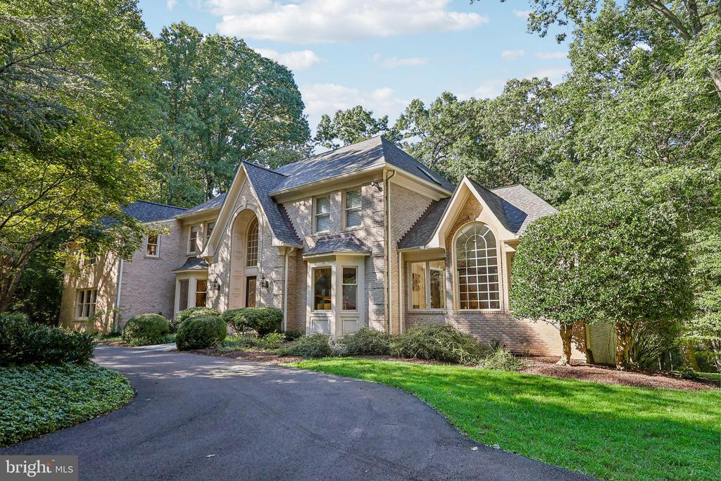 Hartley Hall Ct, Germantown, MD 20874