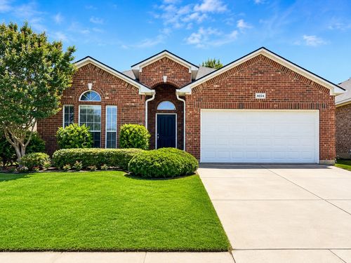 4024 Claymore Lane, Fort Worth, TX, 76244 | Card Image