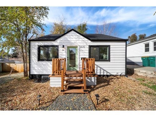 3075 S Clarkson St, Englewood, CO, 80113-1707 | Card Image