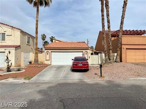 4434 Los Reyes Ct, Las Vegas, NV, 89121-5343 | Card Image