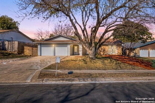 5723 Sky Country St, San Antonio, TX, 78247-1441 | Card Image