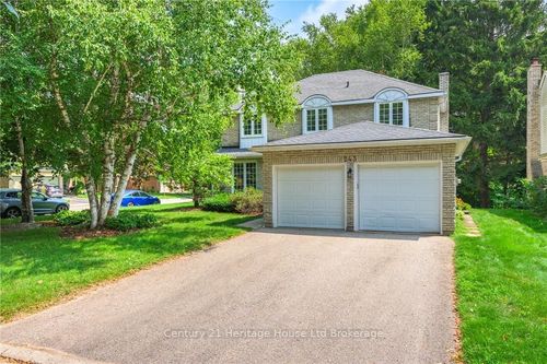 243 Tatlock Crt, Waterloo, ON, N2L5Y6 | Card Image