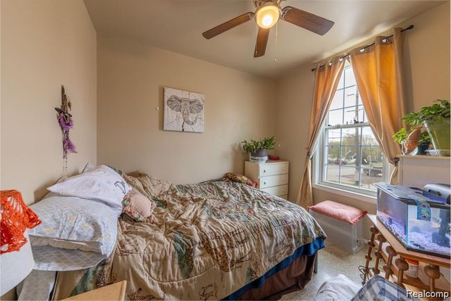 916 B Bedroom | Image 20