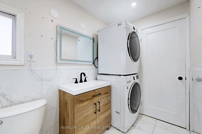 16 Queen St, House other with 2 bedrooms, 1 bathrooms and 4 parking in Ajax ON | Image 20
