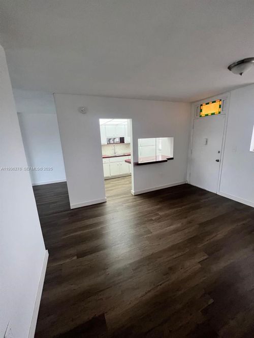 a-1475 Ne 125th Ter, North Miami, FL, 33161-5215 | Card Image