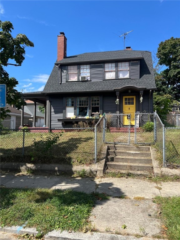 Warrington St, Providence, RI 02907