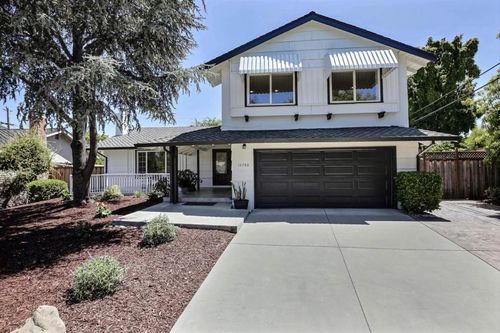 10780 La Roda Dr, Cupertino, CA, 95014-4444 | Card Image