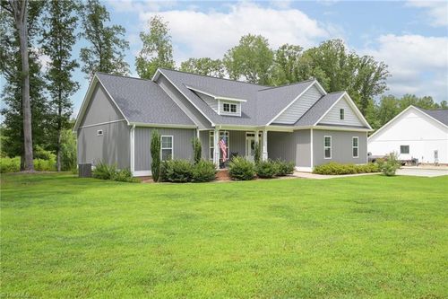 2590 Nc Highway 801 S, Advance, NC, 27006-7172 | Card Image