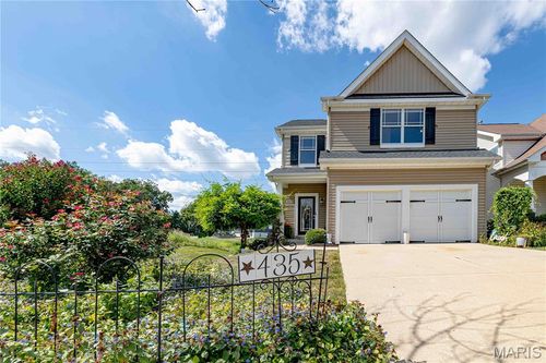 435 Parkgate Dr, Lake St Louis, MO, 63367-4384 | Card Image