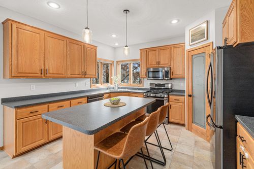 10913 Dunkirk St Ne, Blaine, MN, 55449-6781 | Card Image