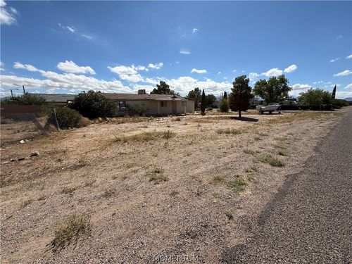 2065 E Potter Ave, Kingman, AZ, 86409-1285 | Card Image
