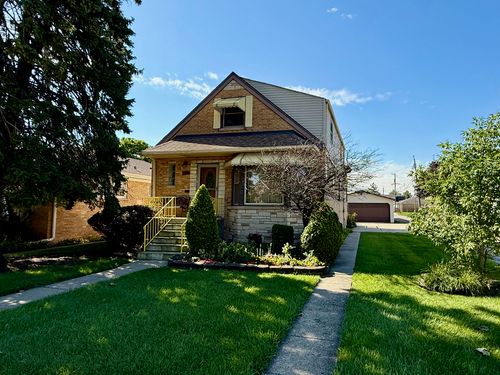 7425 W Devon Ave, Chicago, IL, 60631-1915 | Card Image